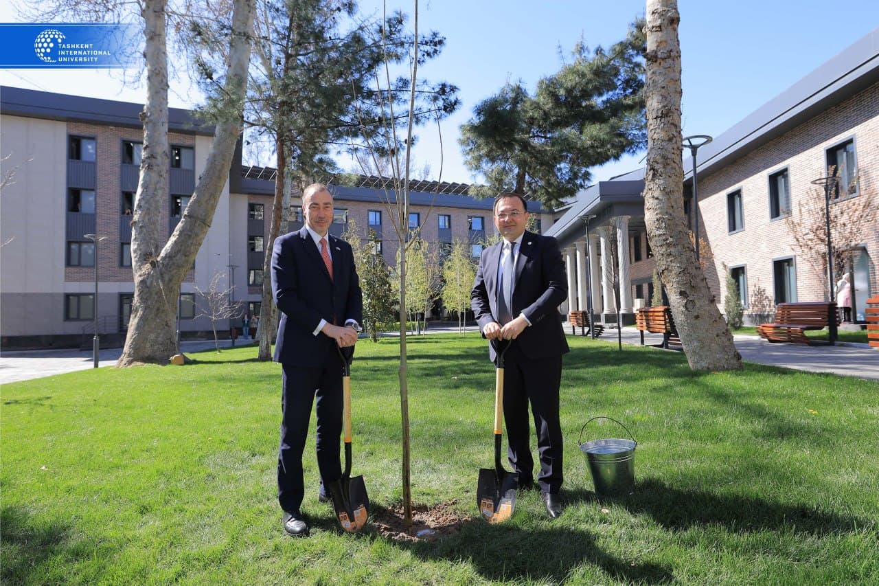 Toshkent xalqaro universitetida GreenCamUz loyihasining ochilish yig'ilishi bo'lib o'tdi